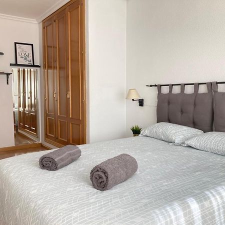 Apartamento Grande, 2 Dormitorios, Garaje Gratis Madrid Eksteriør bilde